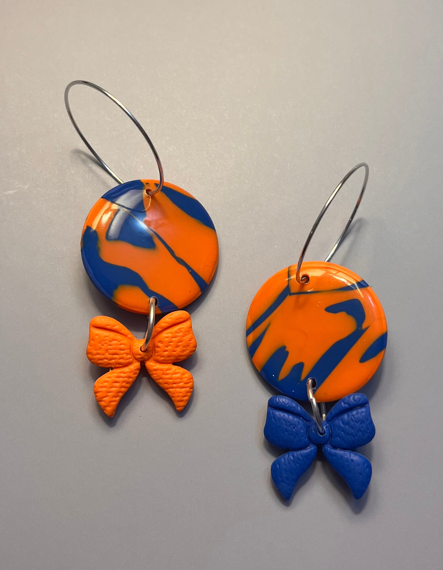 NY Knicks Dangle Hoop Earrings